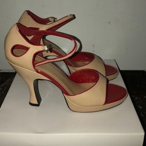 ESPIRIT platform sandals Size 9.5
